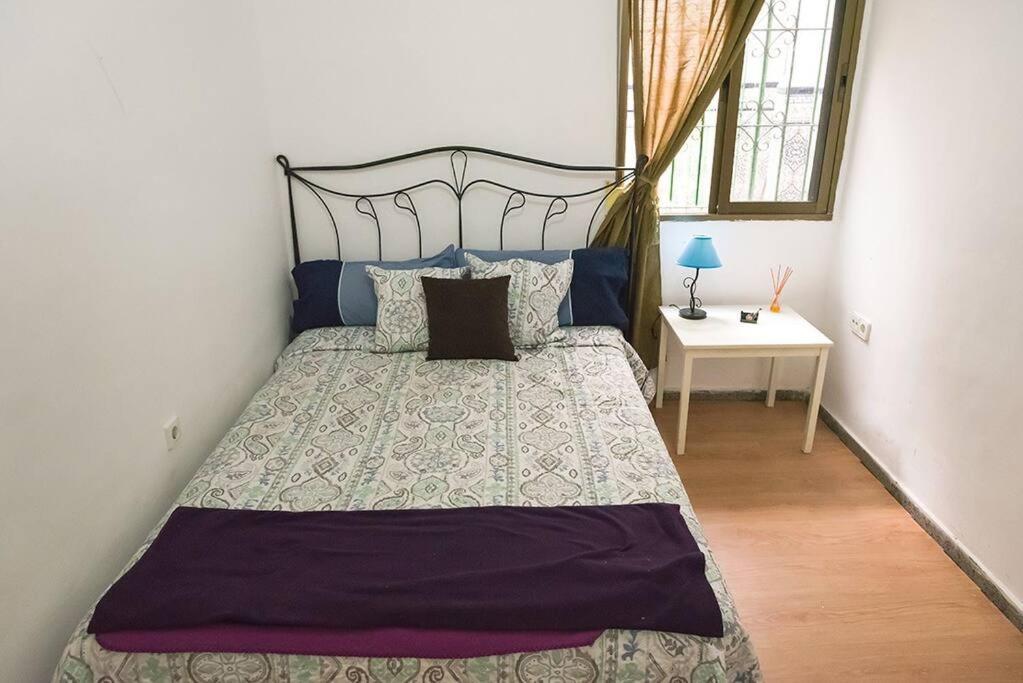 The Oasis One Spacious Apartment In Sevilla Экстерьер фото